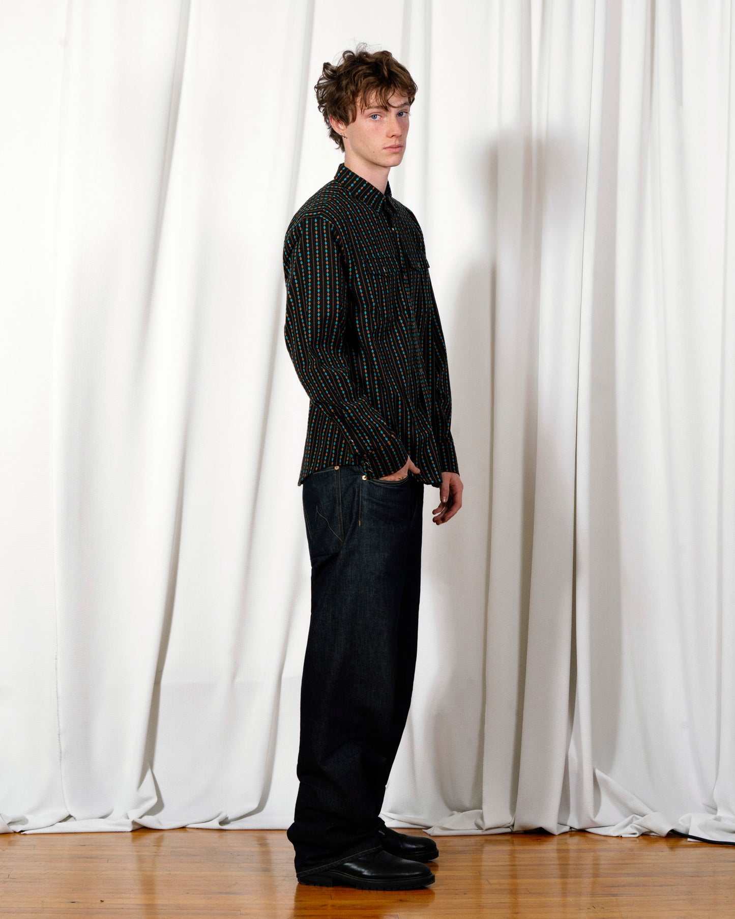 TRIBUTE WESTERN BUTTON UP