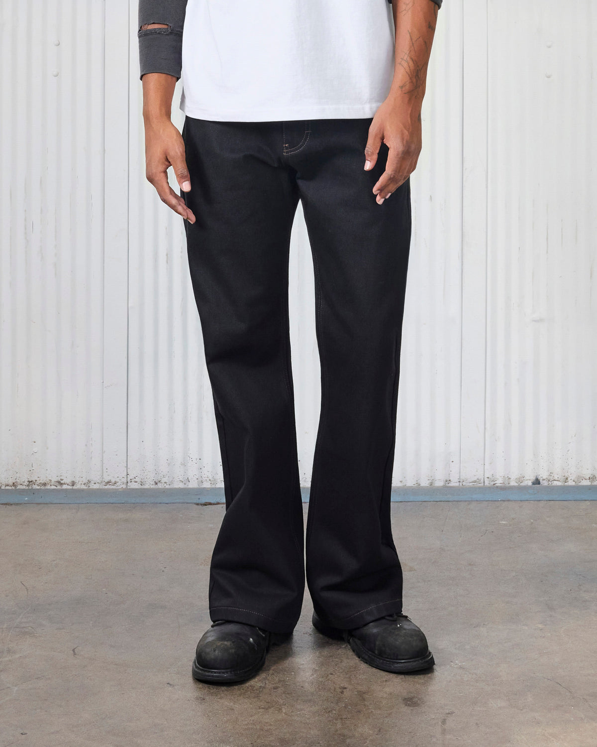 TWITCH BOOTCUT JEANS