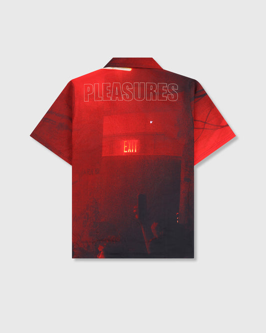 VENUE BUTTON UP