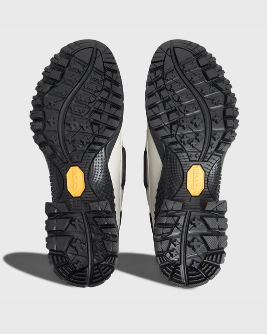 PLEASURES x SPERRY 3- Eye Vibram Hiker