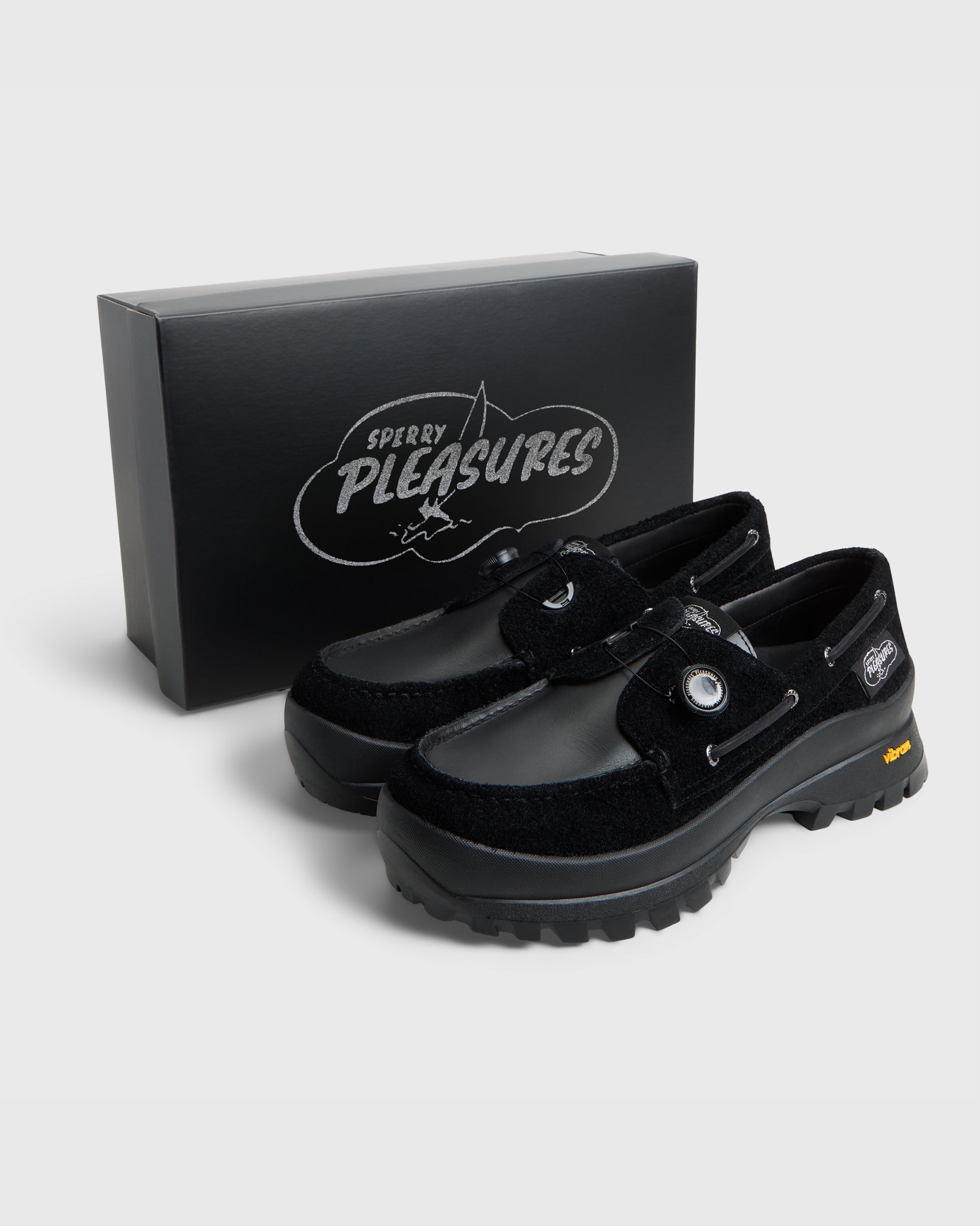 PLEASURES x SPERRY 3-Eye Vibram Turn-Lock Lug Boat