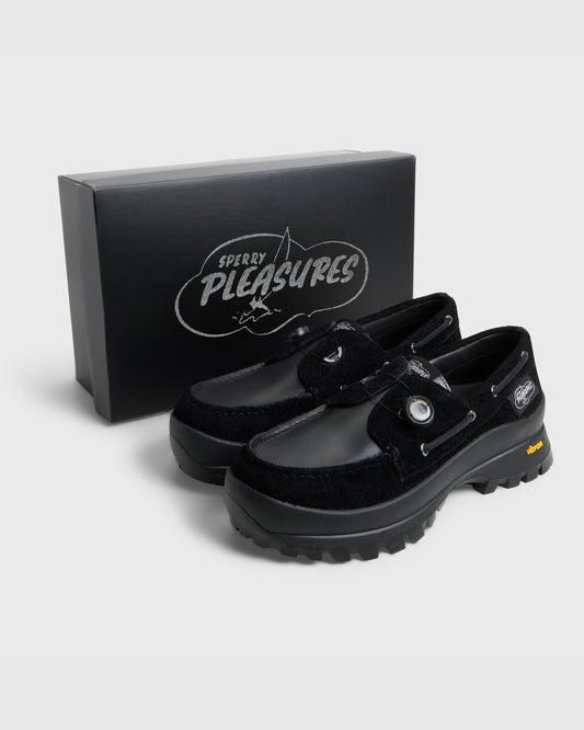PLEASURES x SPERRY  3-Eye Vibram Turn-Lock Lug Boat