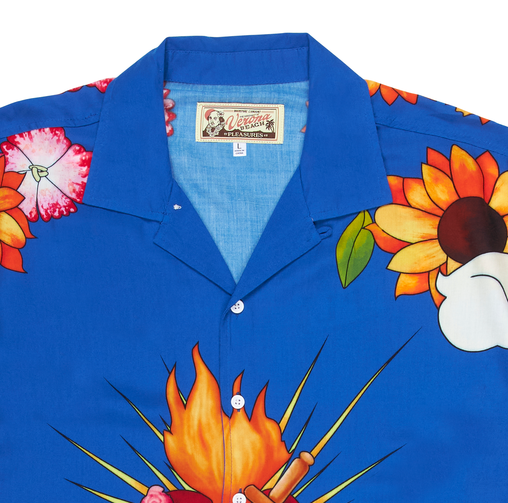 HEART BUTTON DOWN – PLEASURES