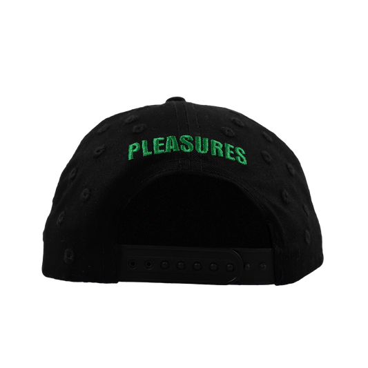 EYELET SNAPBACK