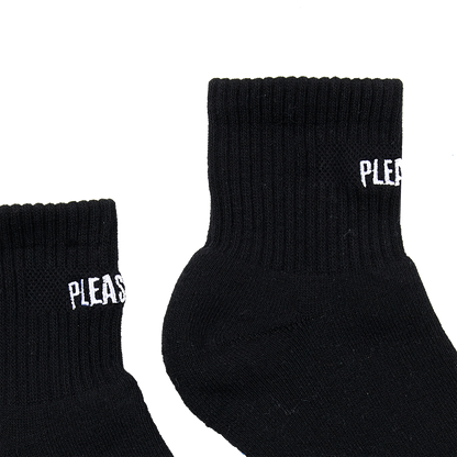 SOCKS - 2 PACK (BLACK + WHITE)