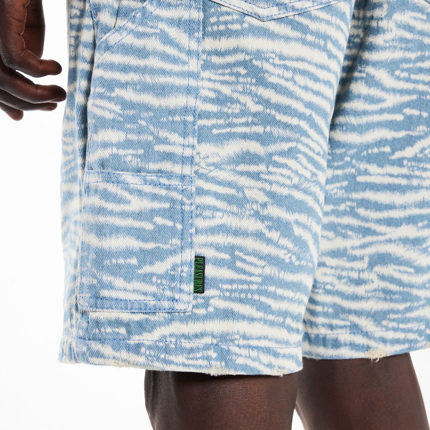 SATURN DENIM SHORTS